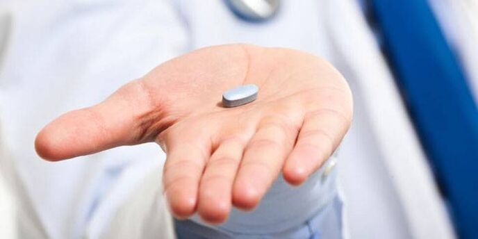 Antibiotike predpiše zdravnik kot osnovo za zdravljenje akutnega prostatitisa pri moških