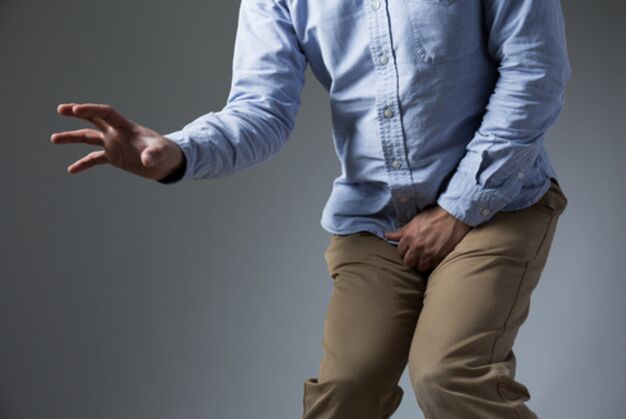 Bolečina in pogosti pozivi po uriniranju so tipični simptomi prostatitisa